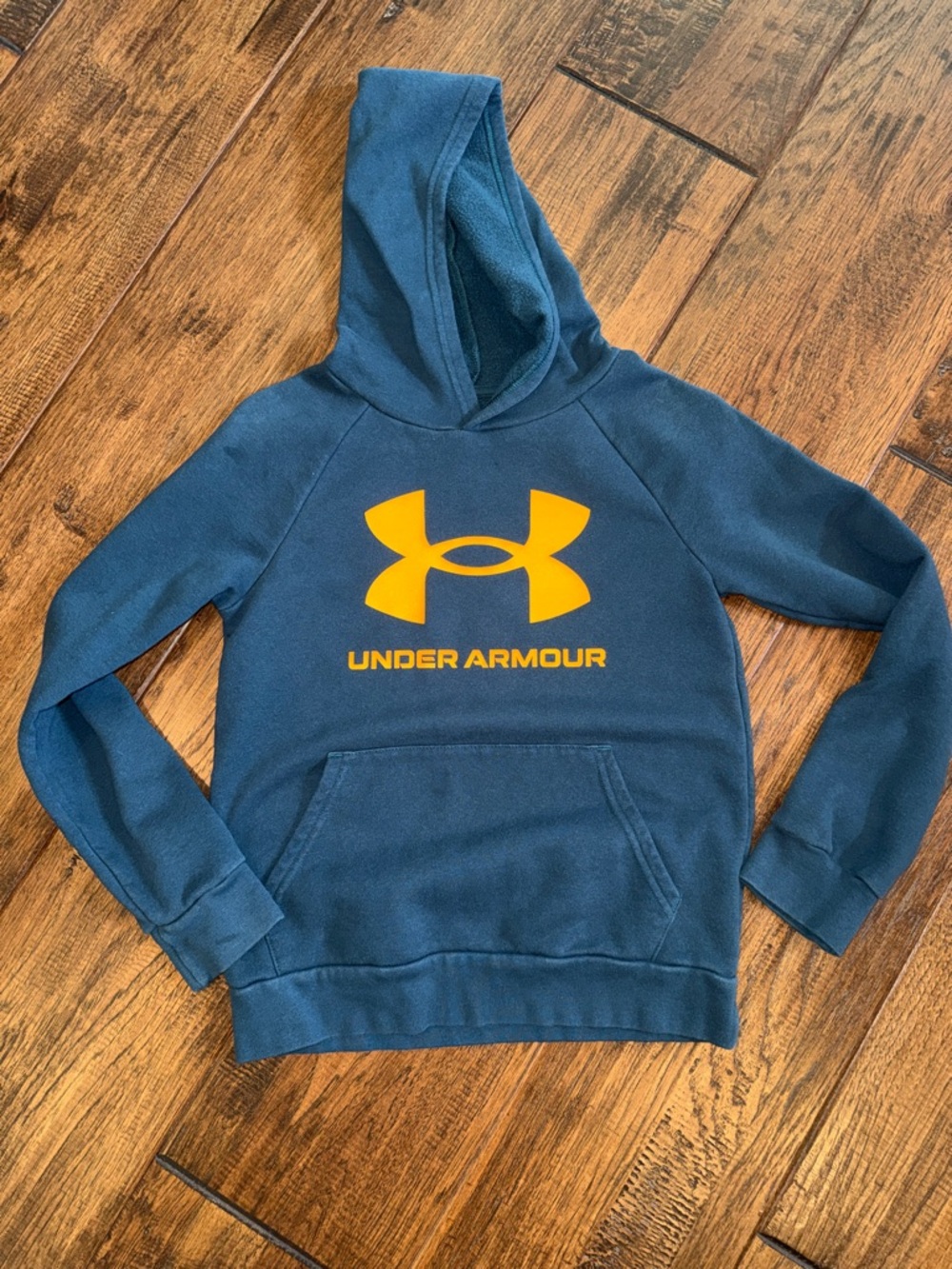 Under Armour Blue Kids Hoodie with Orange Logo. Size MED. EUC.